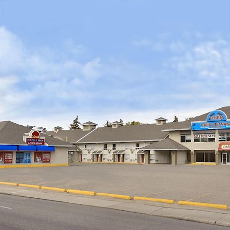 Colonial Square Inn & Suites Σασκάτουν Εξωτερικό φωτογραφία