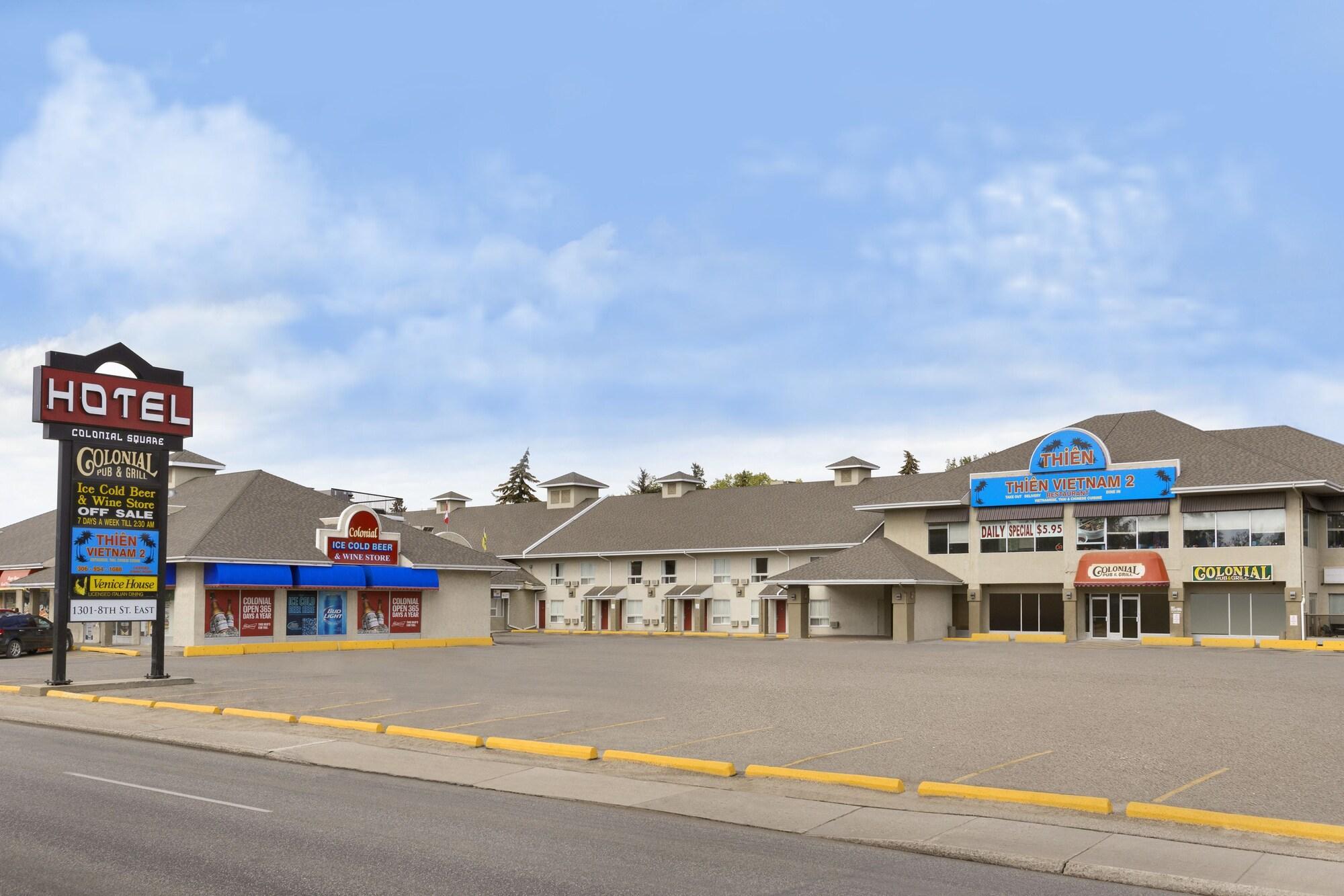 Colonial Square Inn & Suites Σασκάτουν Εξωτερικό φωτογραφία